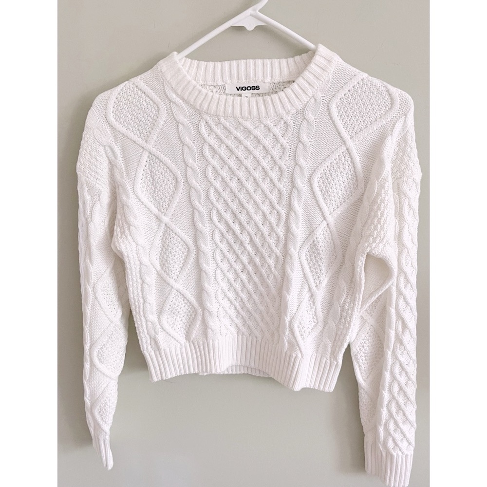 Vigoss white cable knit crew neck sweater NWT S - Picture 2 of 10